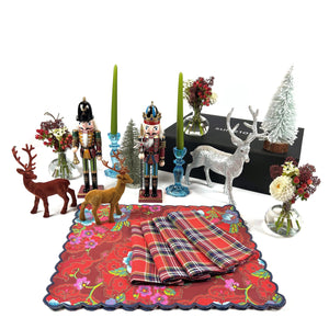 THE MERRY CHRISTMAS TABLESCAPE - 4/6 PAX