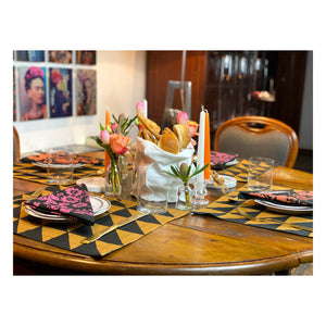 THE TILES AND FLOWERS TABLESCAPE - 4/6 PAX