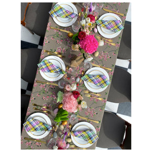 THE EASTER BUNNIES TABLESCAPE - 6 PAX